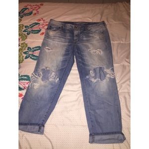 boy crop american eagles jeans